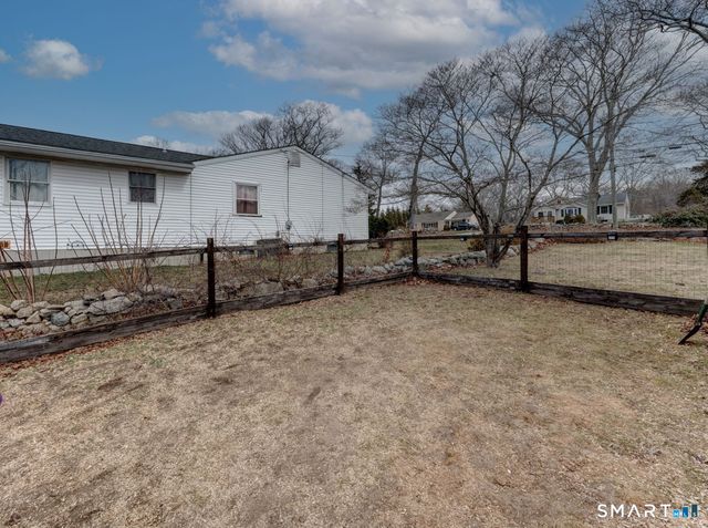 335 Cow Hill Road, Groton, CT 06355