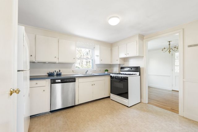 100 Wildwood Ave, Arlington, MA 02476