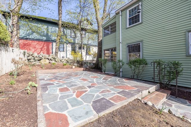 100 Wildwood Ave, Arlington, MA 02476