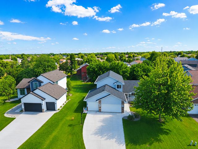 3529 Rose Court N, Brooklyn Park, MN 55443