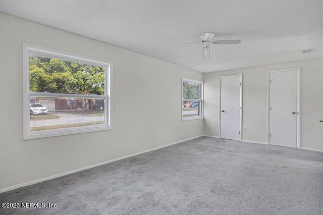 2126 WEYMOUTH Circle E, Jacksonville, FL 32246