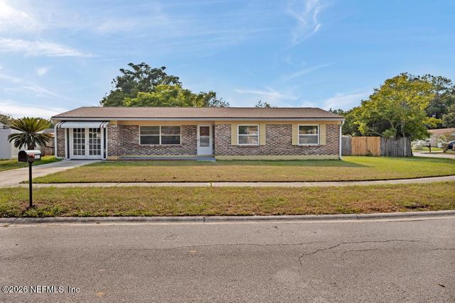 2126 WEYMOUTH Circle E, Jacksonville, FL 32246