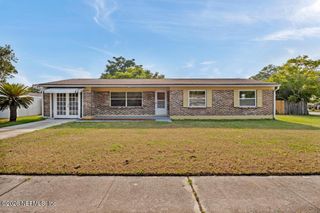2126 WEYMOUTH Circle E, Jacksonville, FL 32246