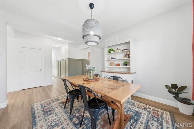 214 Grayleaf Court, Wentzville, MO 63385