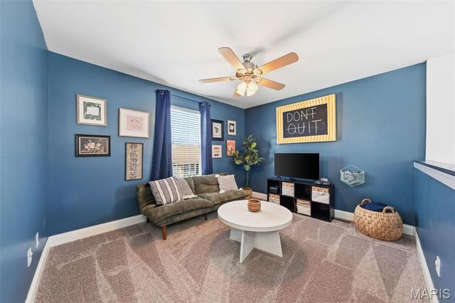 214 Grayleaf Court, Wentzville, MO 63385