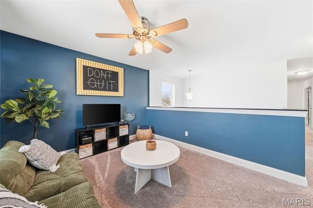 214 Grayleaf Court, Wentzville, MO 63385