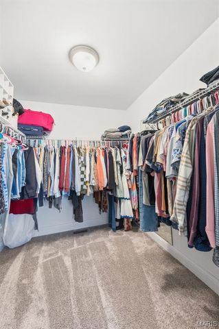 214 Grayleaf Court, Wentzville, MO 63385