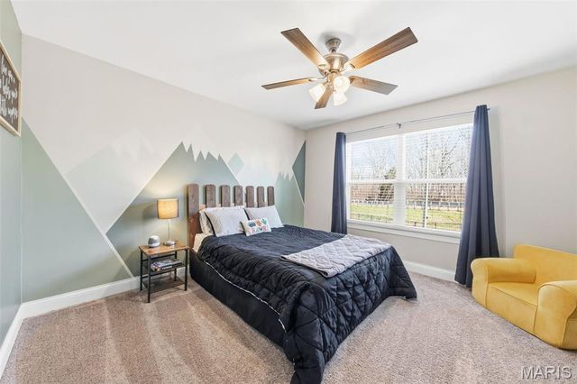 214 Grayleaf Court, Wentzville, MO 63385