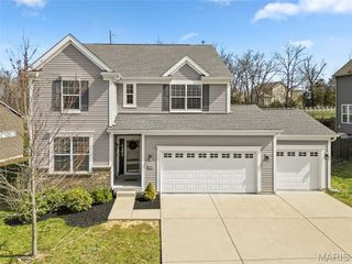 214 Grayleaf Court, Wentzville, MO 63385
