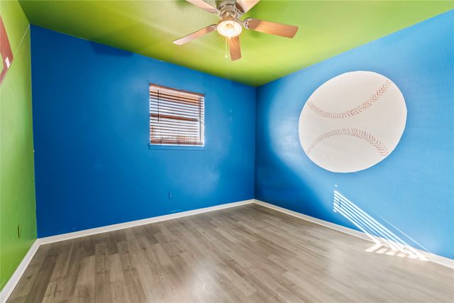 1811 N Mcdonald Avenue, Decatur, TX 76234