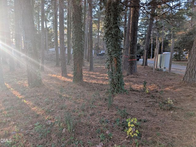 2727 Broad Street, Durham, NC 27704