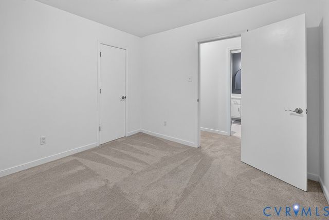 3112 Castlebury Dr, Chester, VA 23831