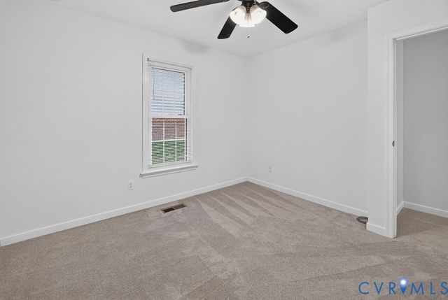 3112 Castlebury Dr, Chester, VA 23831