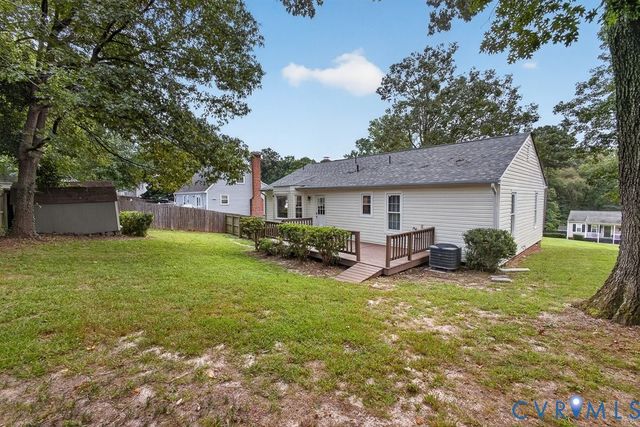 3112 Castlebury Dr, Chester, VA 23831
