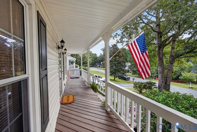 3112 Castlebury Dr, Chester, VA 23831