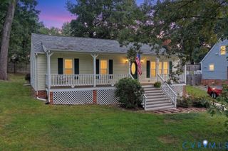 3112 Castlebury Dr, Chester, VA 23831