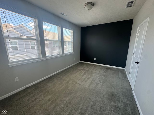 9215 Hawley Drive, Indianapolis, IN 46216