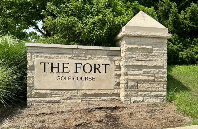 9215 Hawley Drive, Indianapolis, IN 46216