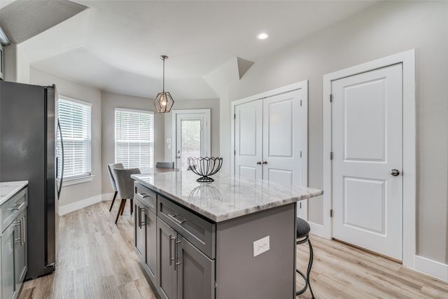 2845 Oakdale Street, Dallas, TX 75215