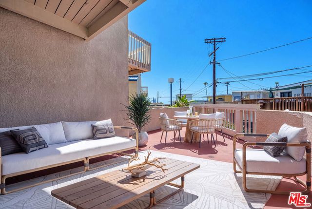 7301 Vista Del Mar A103, Playa Del Rey, CA 90293