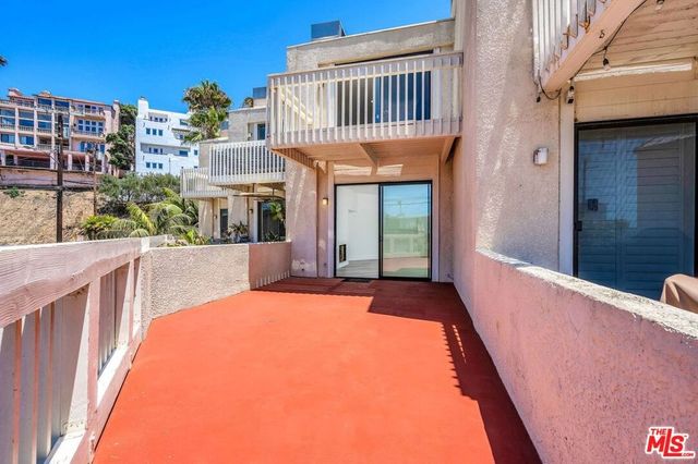 7301 Vista Del Mar A103, Playa Del Rey, CA 90293