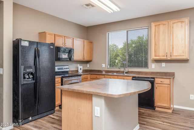 3148 W MALDONADO Road, Phoenix, AZ 85041