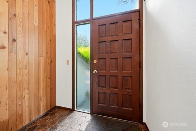 9215 NE 178th Street, Bothell, WA 98011