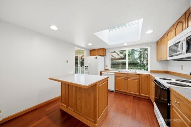 9215 NE 178th Street, Bothell, WA 98011