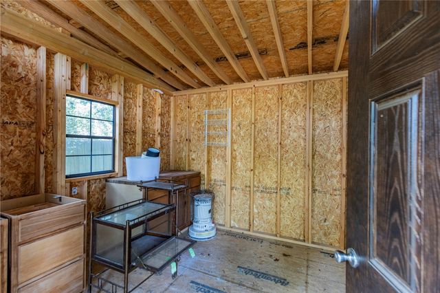 2802 W Turtle Creek Circle, Rogers, AR 72756