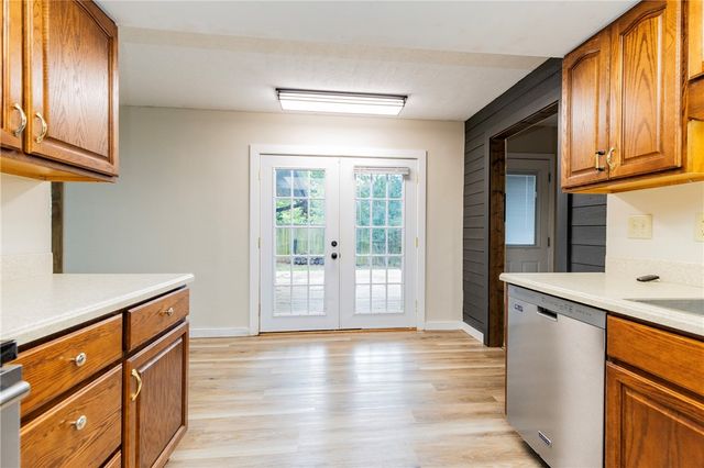 2802 W Turtle Creek Circle, Rogers, AR 72756