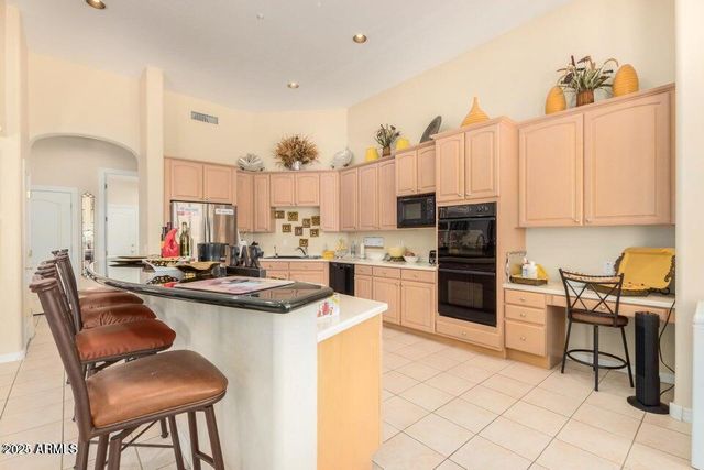 8115 E SAND FLOWER Drive, Scottsdale, AZ 85266