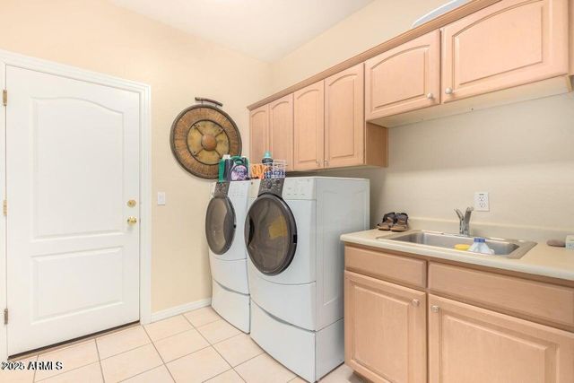 8115 E SAND FLOWER Drive, Scottsdale, AZ 85266