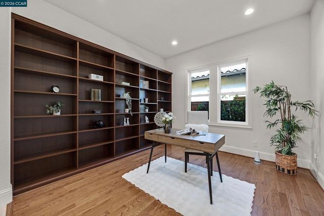 1939 Burgundy Ln, Brentwood, CA 94513