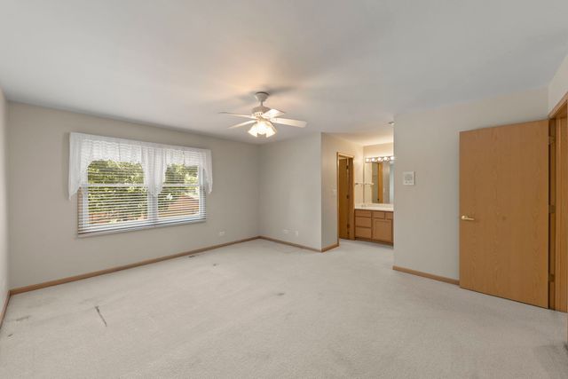 207 Ashley Way, Bloomingdale, IL 60108