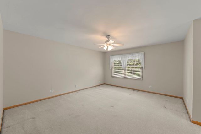 207 Ashley Way, Bloomingdale, IL 60108