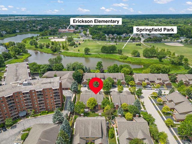 207 Ashley Way, Bloomingdale, IL 60108