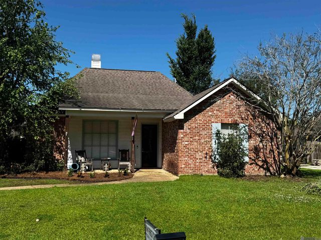 16497 Jefferson Oaks Dr, Prairieville, LA 70769