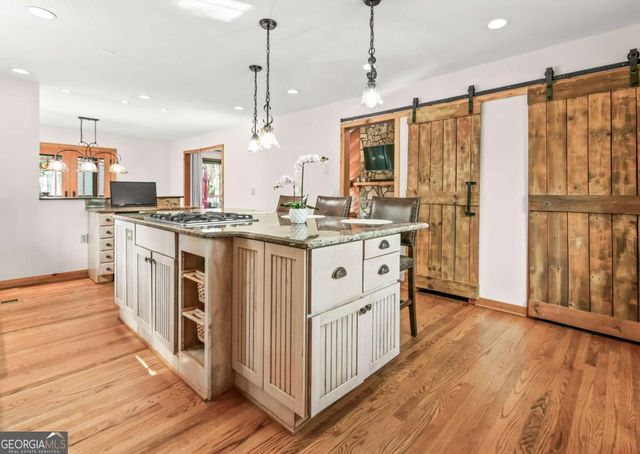 2532 Stockbridge Road, Marietta, GA 30062