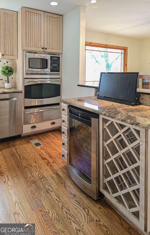 2532 Stockbridge Road, Marietta, GA 30062