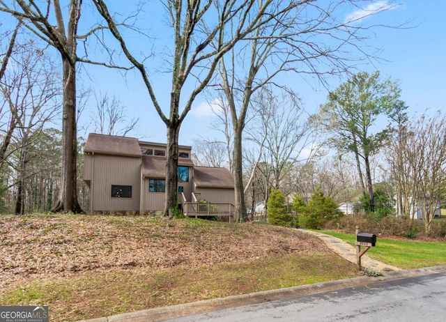 2532 Stockbridge Road, Marietta, GA 30062