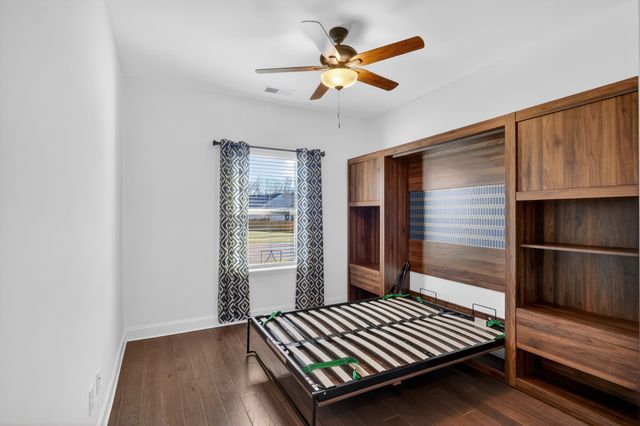 140 Sherringham Way, White House, TN 37188