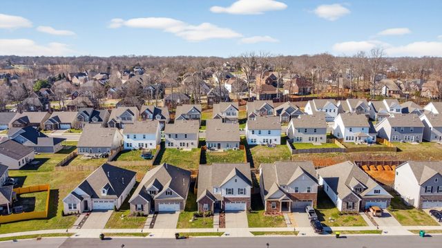 140 Sherringham Way, White House, TN 37188