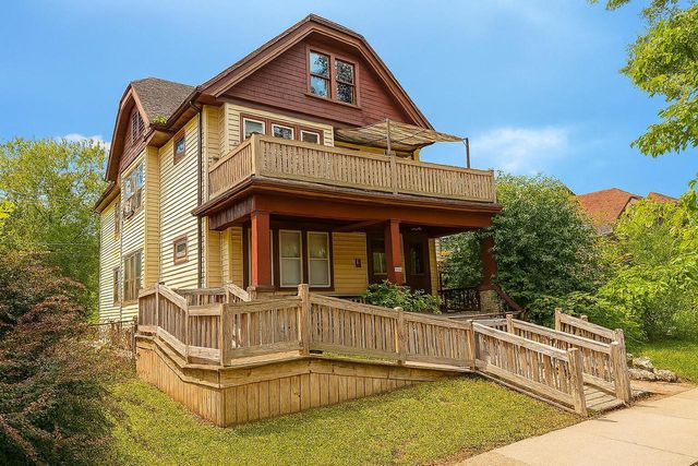 3715 N Dr. William Finlayson St STREET #3717, Milwaukee, WI 53212