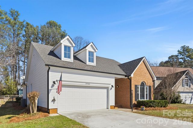 19705 Swiss Stone Lane, Cornelius, NC 28031