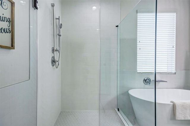 7723 Sky Dweller Drive, Houston, TX 77055