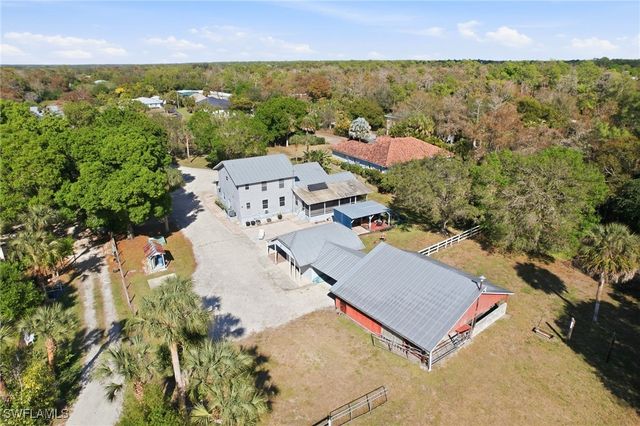 5860 Dogwood WAY, Naples, FL 34116