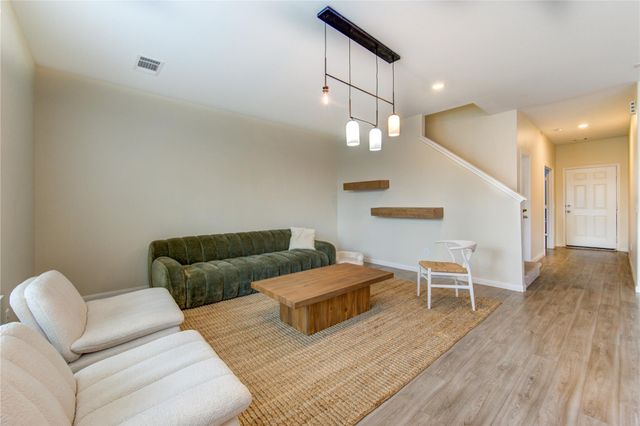 6706 Hobby Wind Ridge Drive, Houston, TX 77075