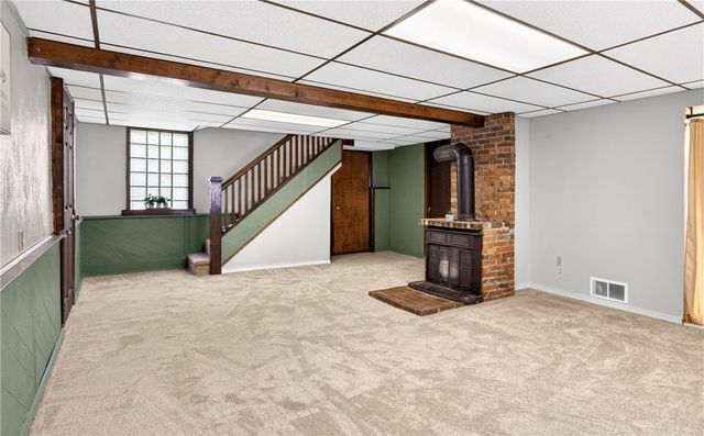 701 Locust St., Hempfield Twp, PA 15601
