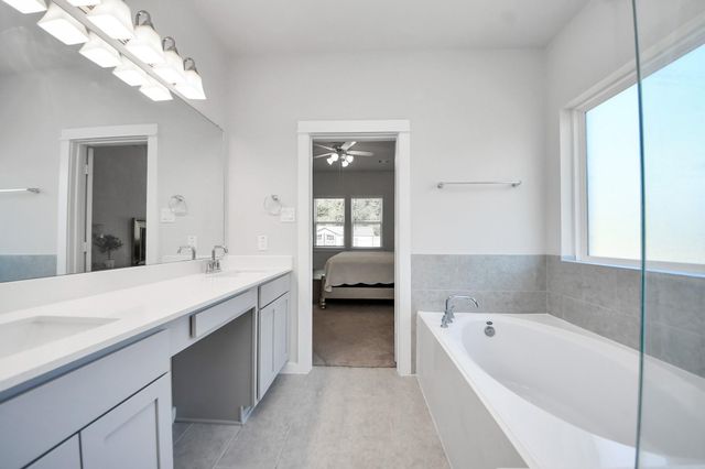 297 Gallant Fox Way, New Caney, TX 77357