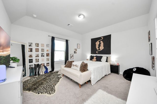 297 Gallant Fox Way, New Caney, TX 77357